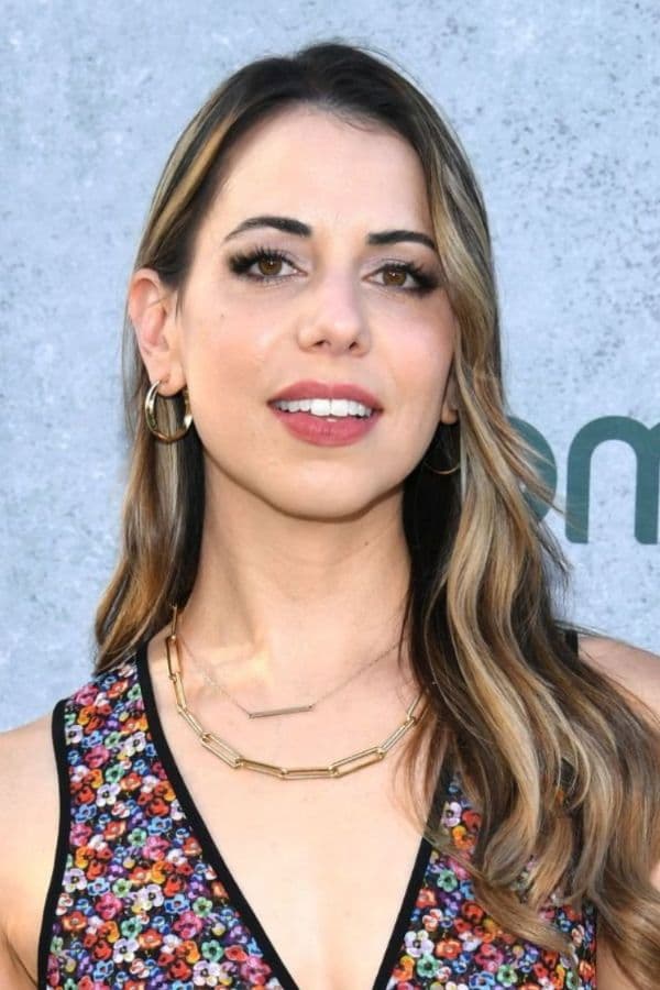 Laura Bailey