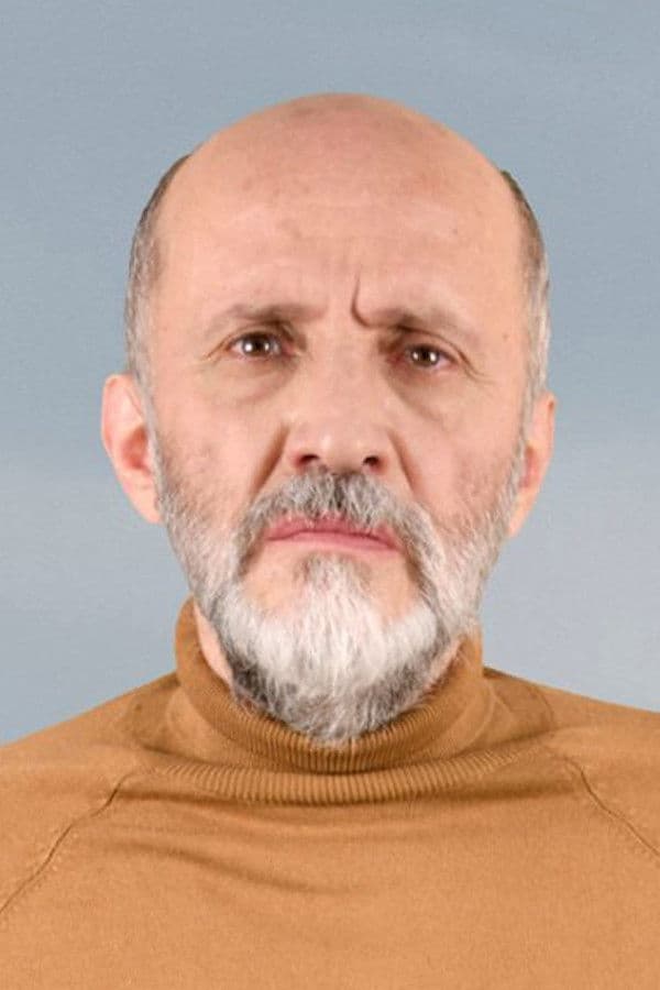 Manos Vakousis