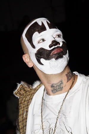 Shaggy 2 Dope